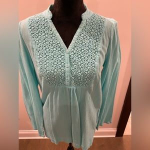 Lilly Pulitzer tunic top. Turquoise blue with embroidery
